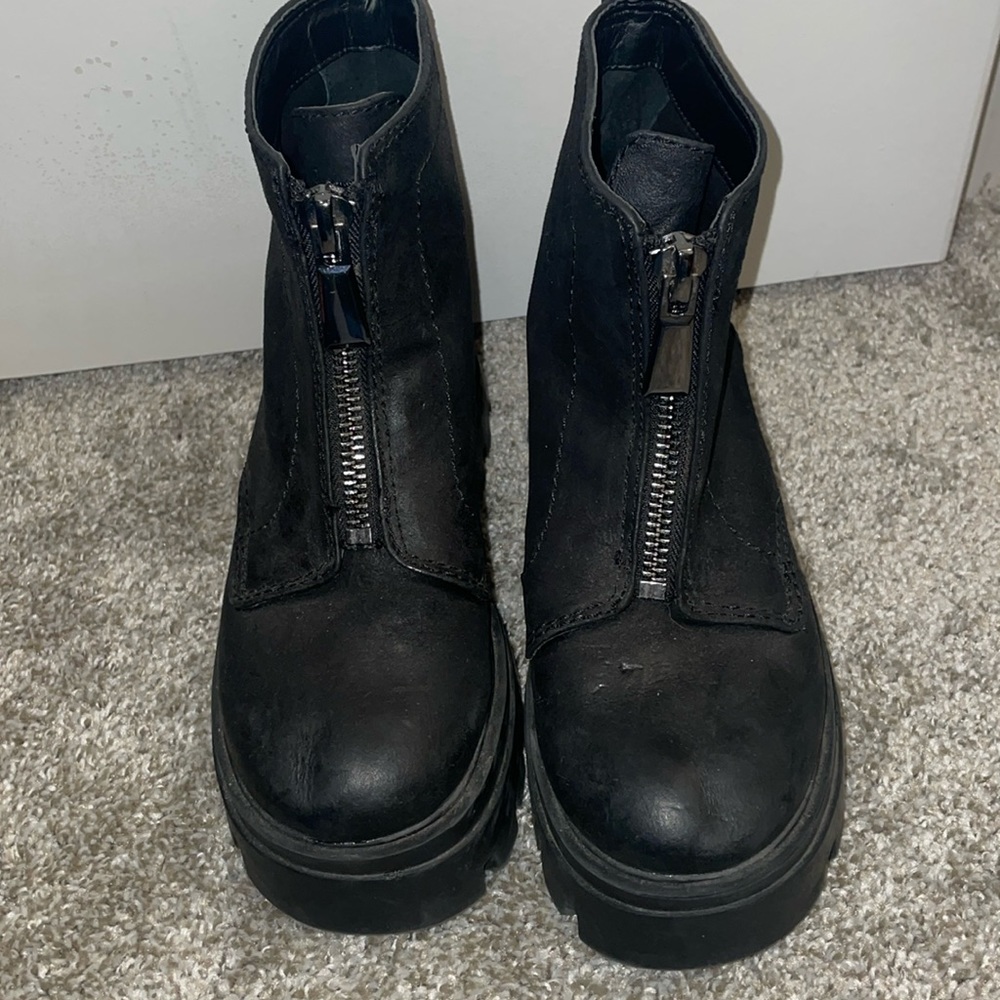 Black GB Boots